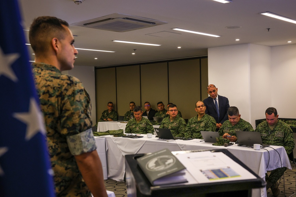 U.S. Marine Corps Forces, South, and Infantería de Marina de Colombia collaborate during a staff planner working group