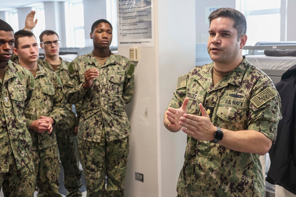 JFK Sailors Visit RTC Great Lakes