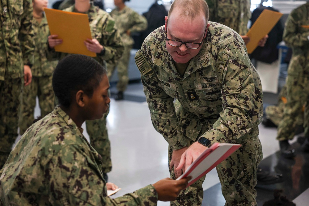 JFK Sailors Visit RTC Great Lakes