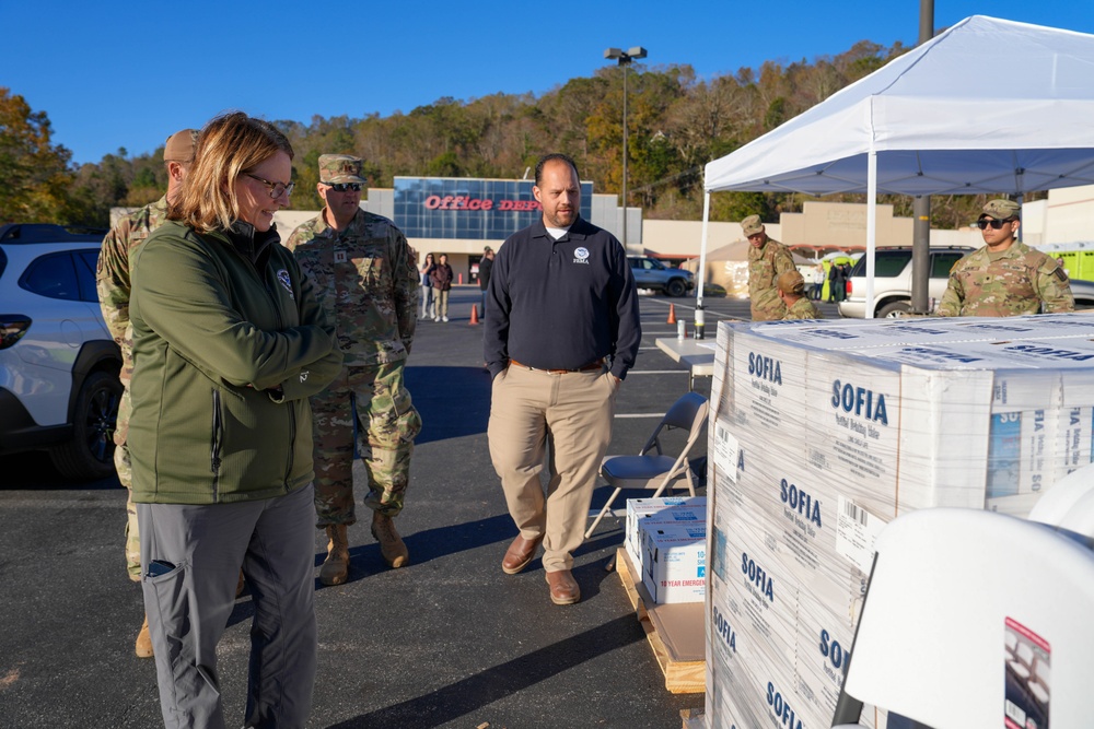 FEMA Administrator visits a Community Care Station in Asheville, NC