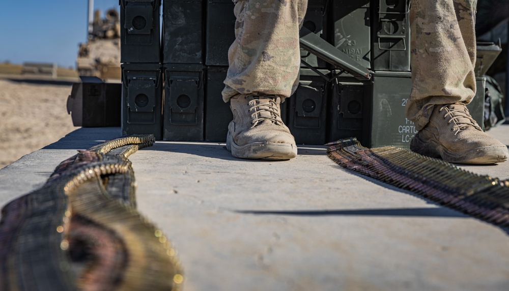 1-16 Iron Rangers conduct Bradley Gunnery