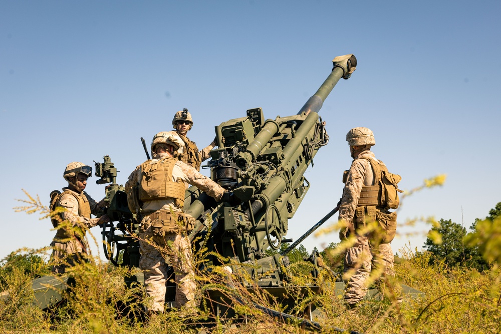 10th Marine Regiment Rolling Thunder: M777 Sky Insertion