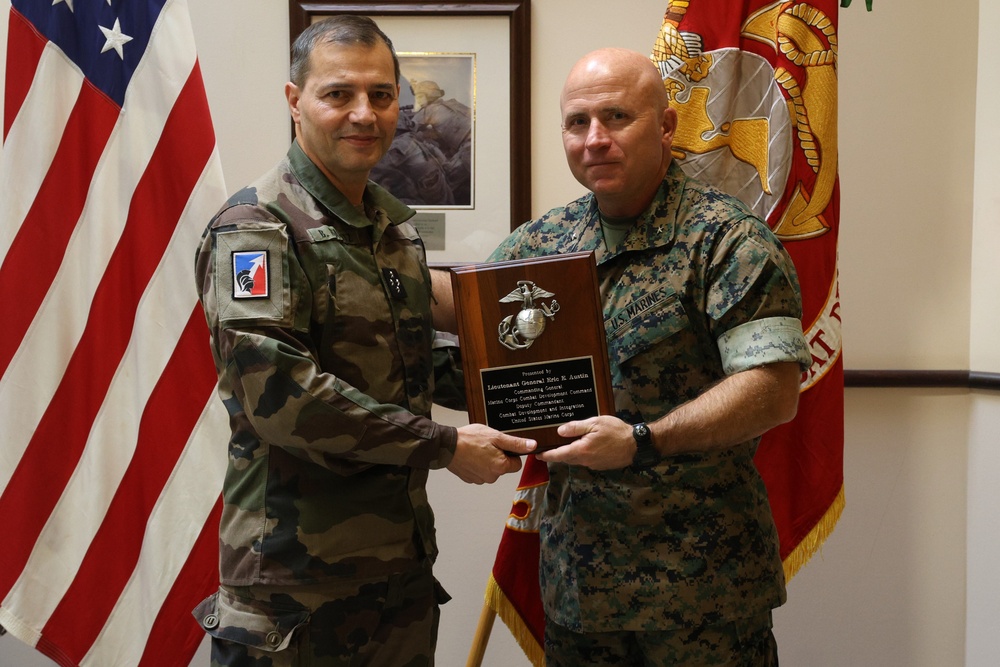 French Army Corps General visits Combat Development and Integration