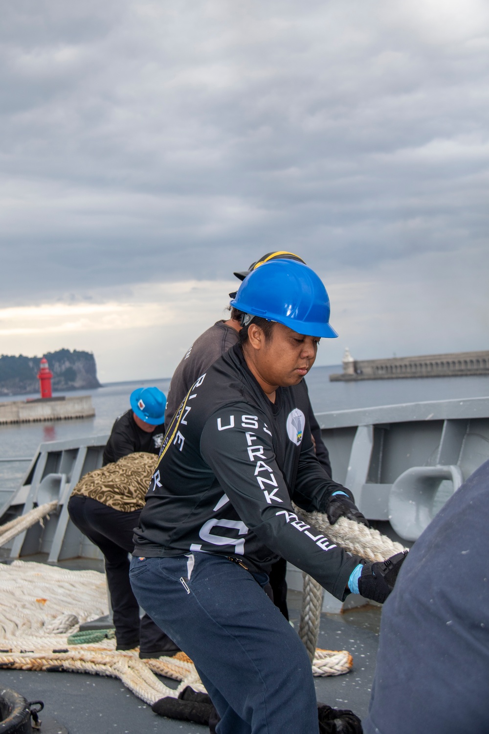 USS Frank Cable Arrives in Jeju-Do, South Korea