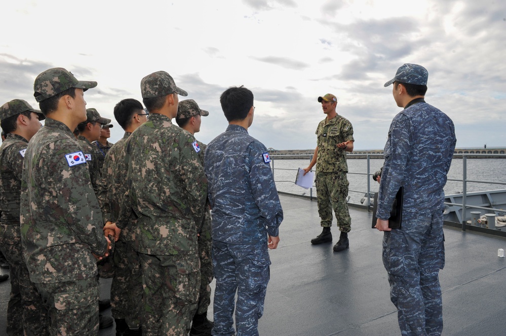 USS Frank Cable Host Tour for ROK