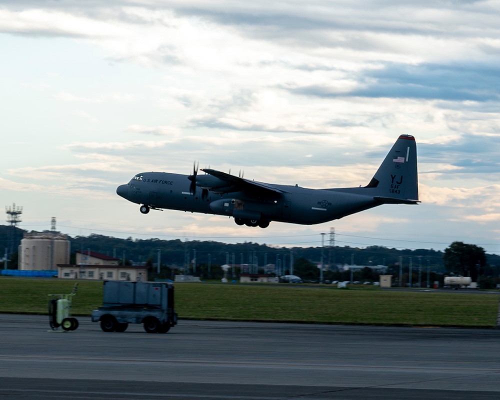 BM 25-1 takes off at Yokota