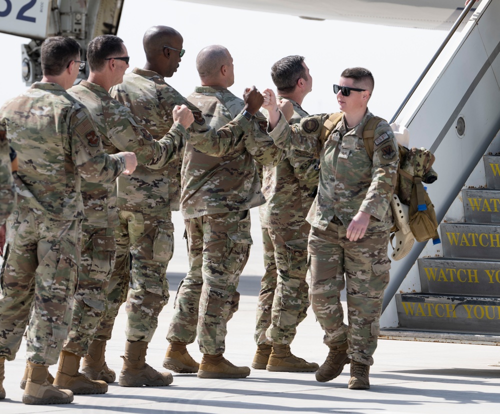 380th AEW welcomes deployers