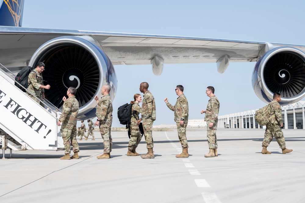 380th AEW welcomes deployers