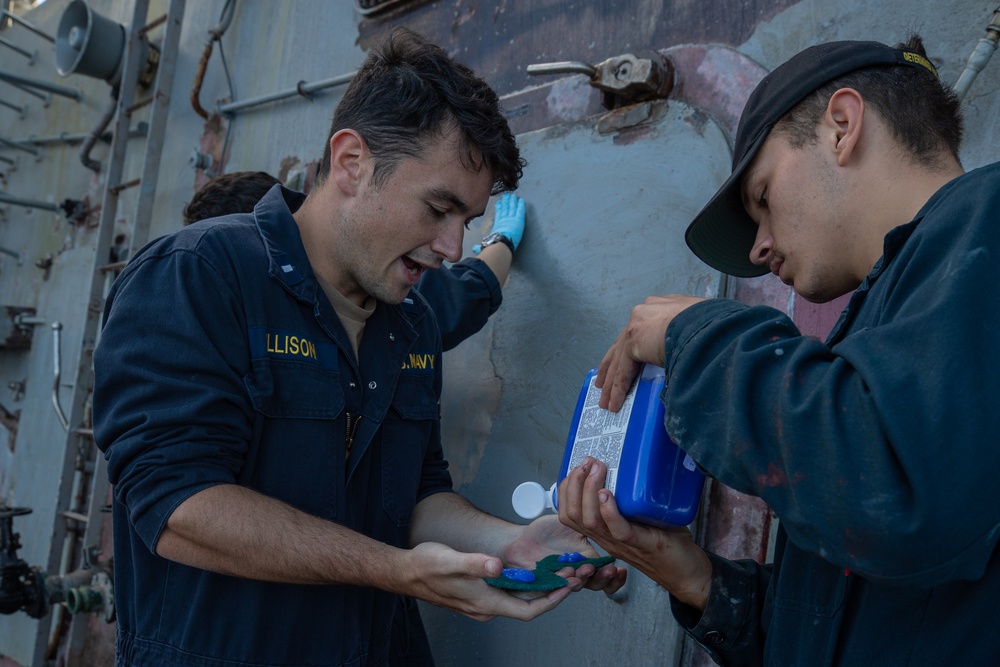 Fresh Water Wash Down aboard the USS Cole