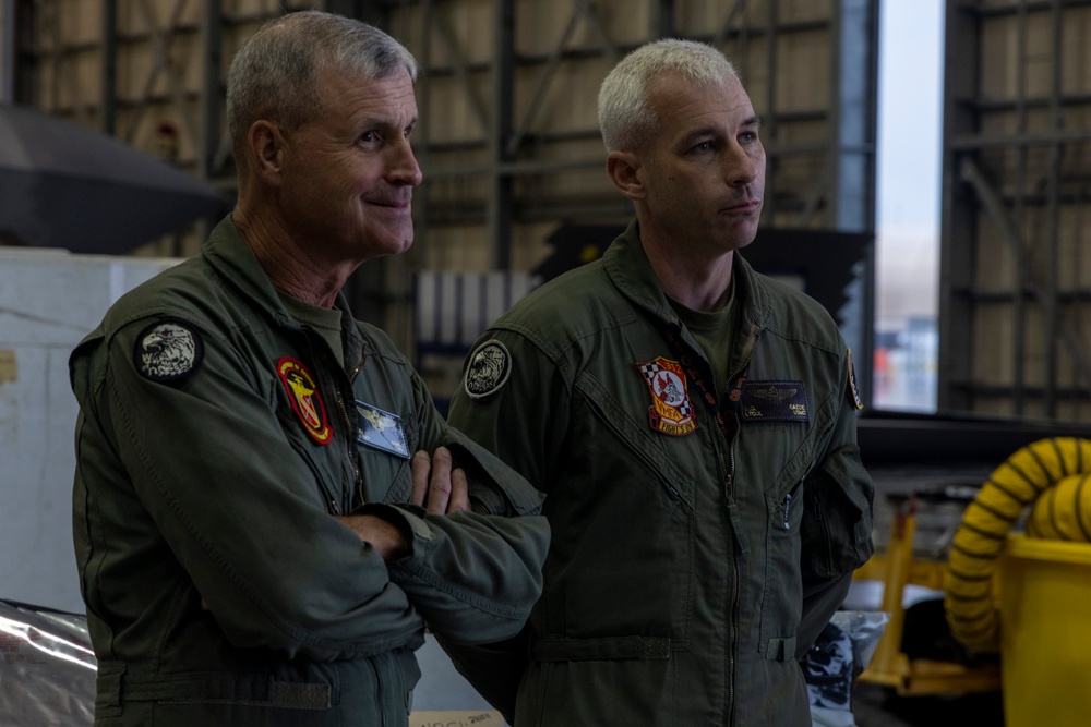 U.S. Marine Corps Deputy Commandant for Aviation visits Marines in Japan