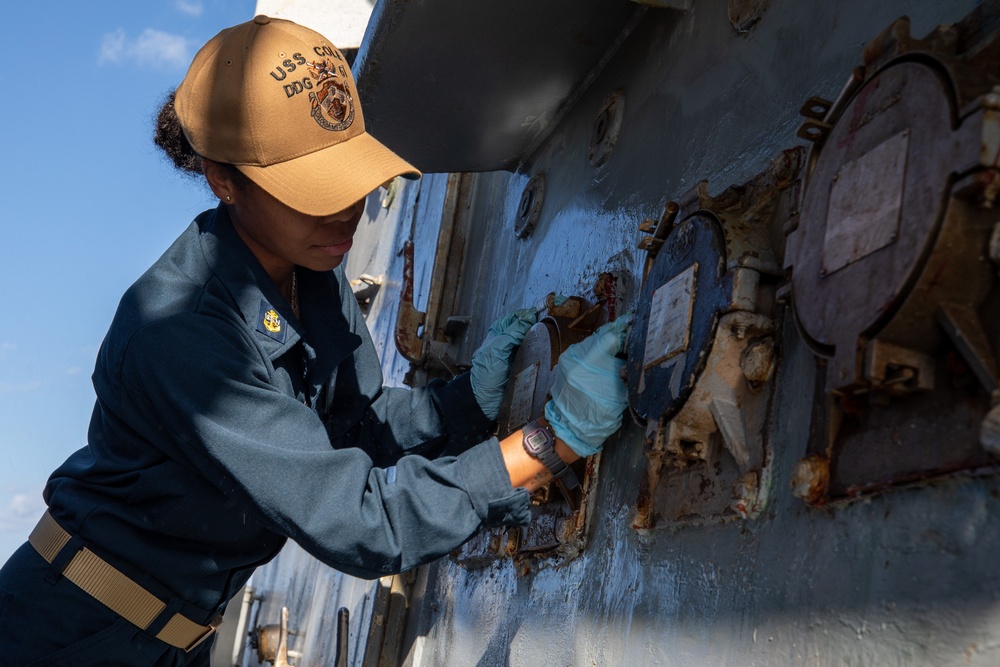 Fresh Water Wash Down aboard the USS Cole