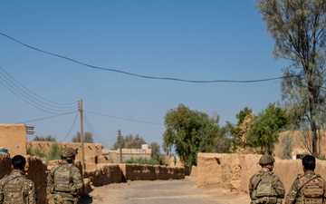 U.S. Soldiers and Syrian Democratic Forces conduct joint patrol