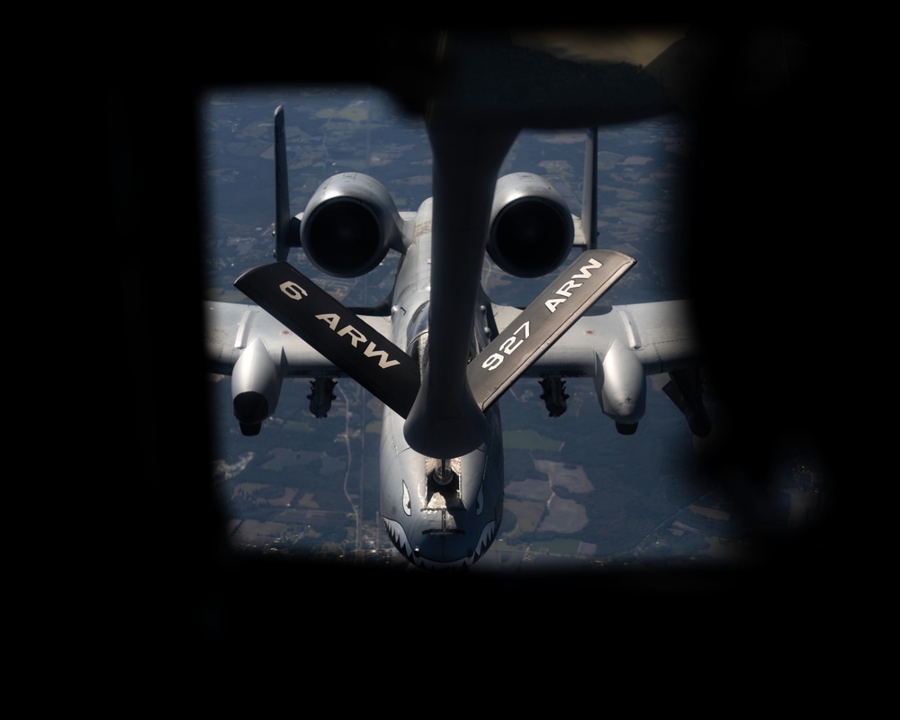 91st ARS refuels A-10s over Florida