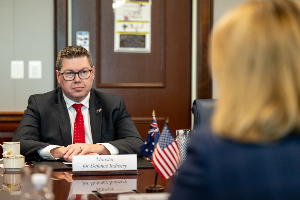 Deputy Secretary Hicks meets with Australian Minister for Defense Industry