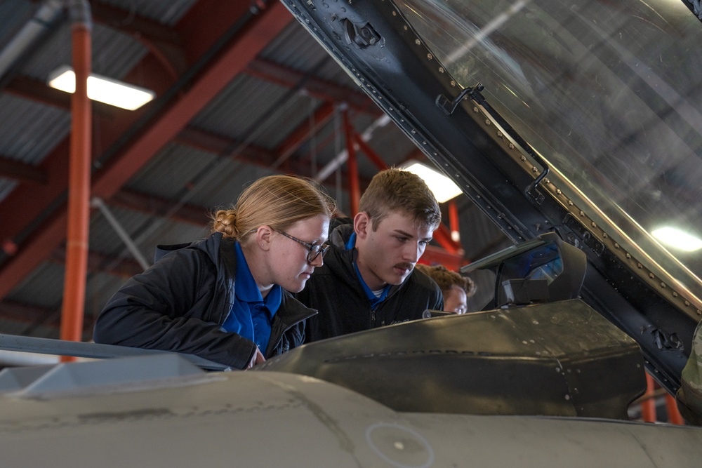 Air Force ROTC Detachment 780 visits Joe Foss Field