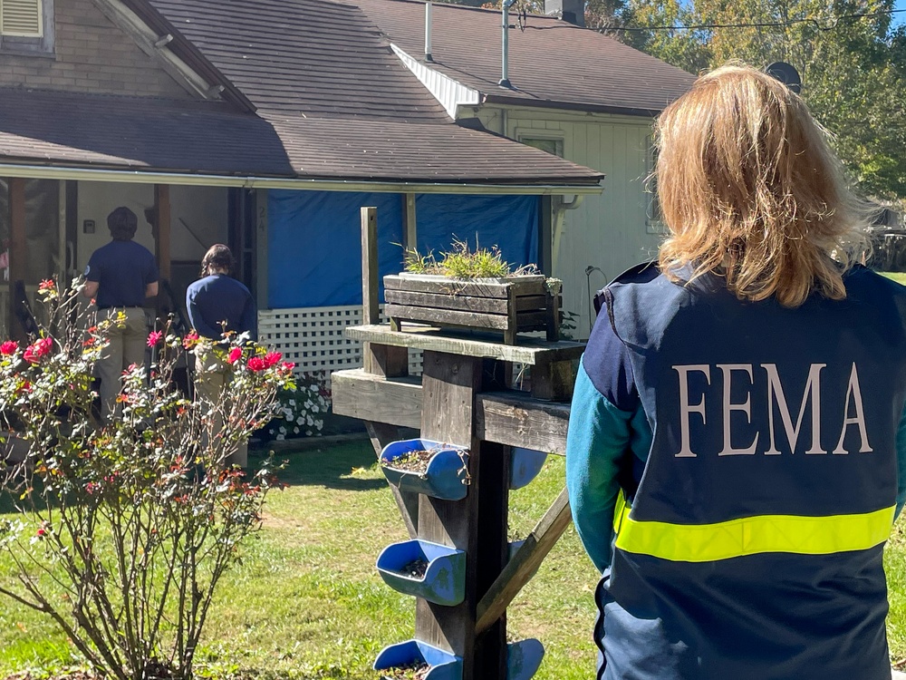 Disaster Survivor Assistance Teams Canvass Neighborhoods in Western Virginia