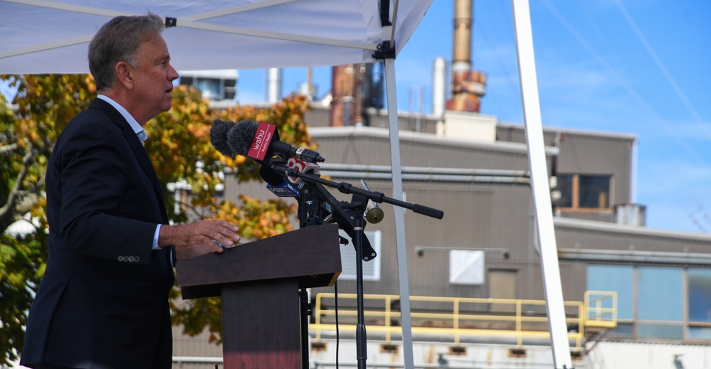 Submarine Base New London Micro-Grid Ribbon Cutting