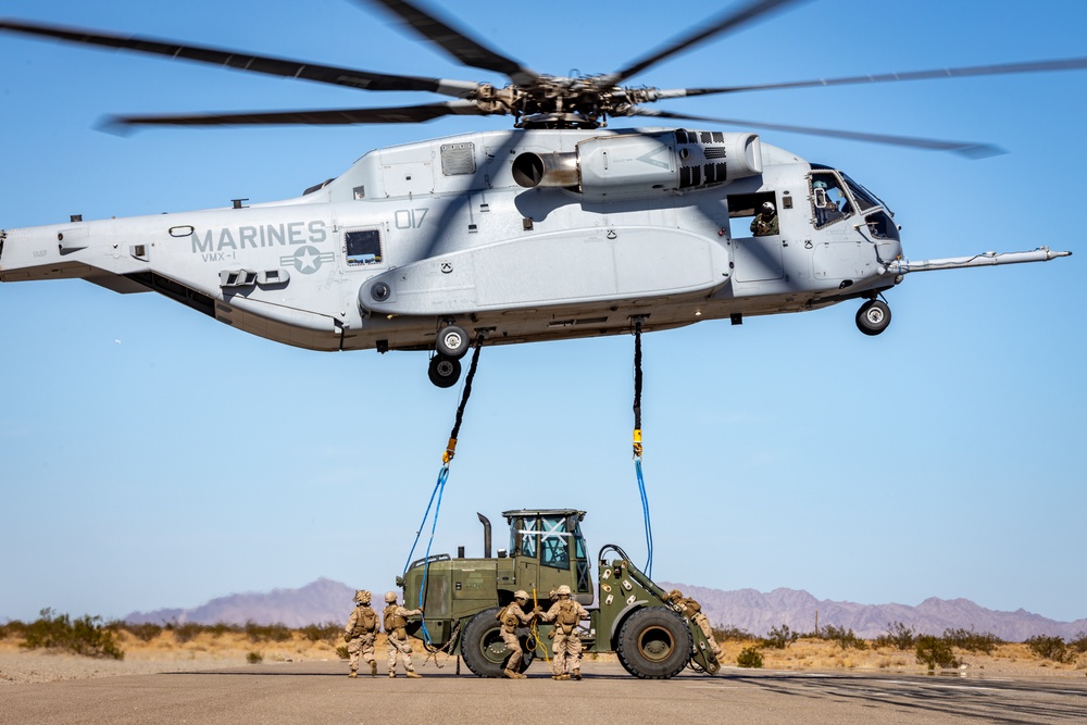 WTI 1-25 CH-53 Heavy Lift