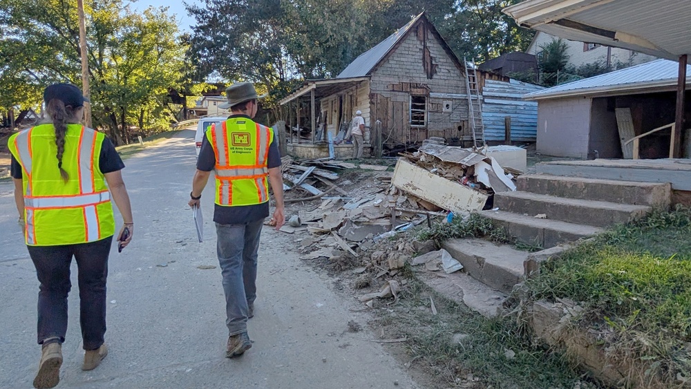 USACE team collecting Hurricane Helene flood data to build resiliency into community planning and response