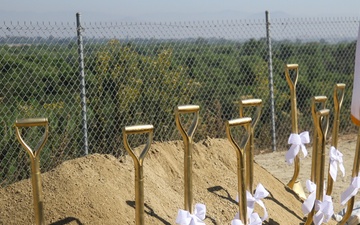 USACE, partners break ground on high-priority bluff repair project