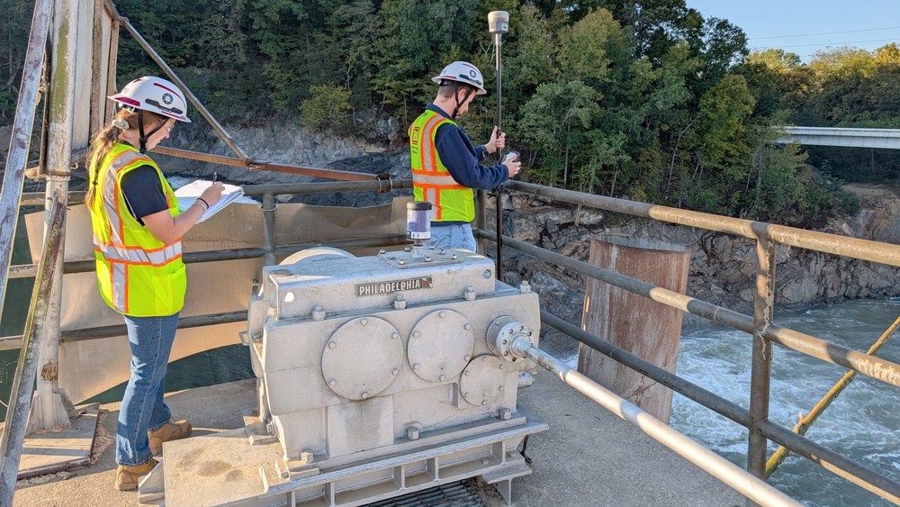 USACE team collecting Hurricane Helene flood data to build resiliency into community planning and response