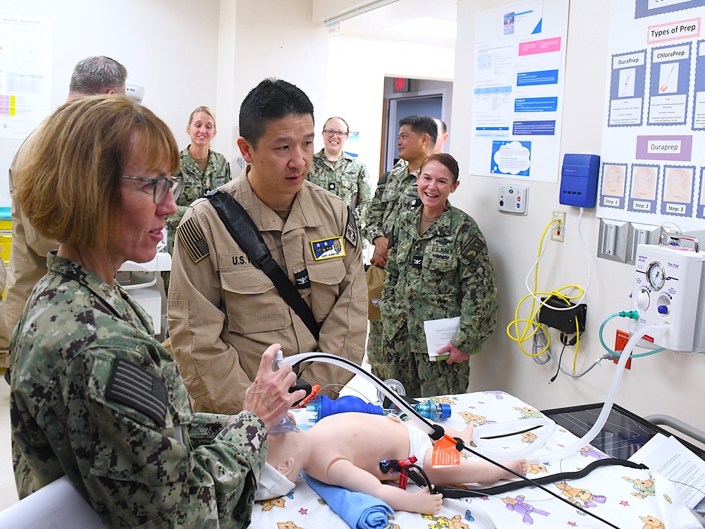 Fleet Surgeon, Command 2nd Fleet and Force Surgeon, Naval Surface Force Atlantic visit NH Jacksonville