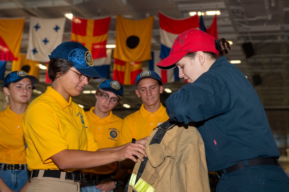 NJROTC Students Tour USS Carl Vinson (CVN70)