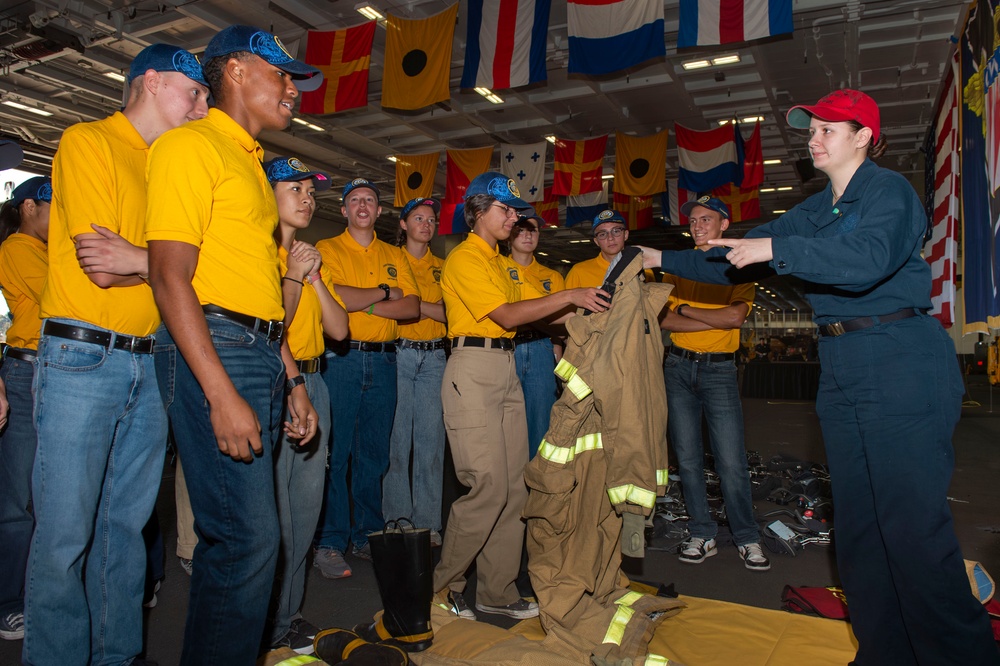 NJROTC Students Tour USS Carl Vinson (CVN70)