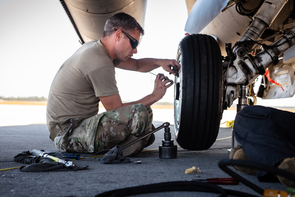 Maintenance preparing F-16s for the WSEP exercise