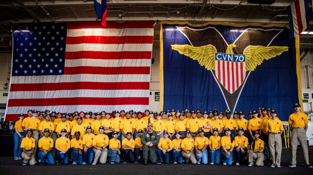 NJROTC Students Tour USS Carl Vinson (CVN70)