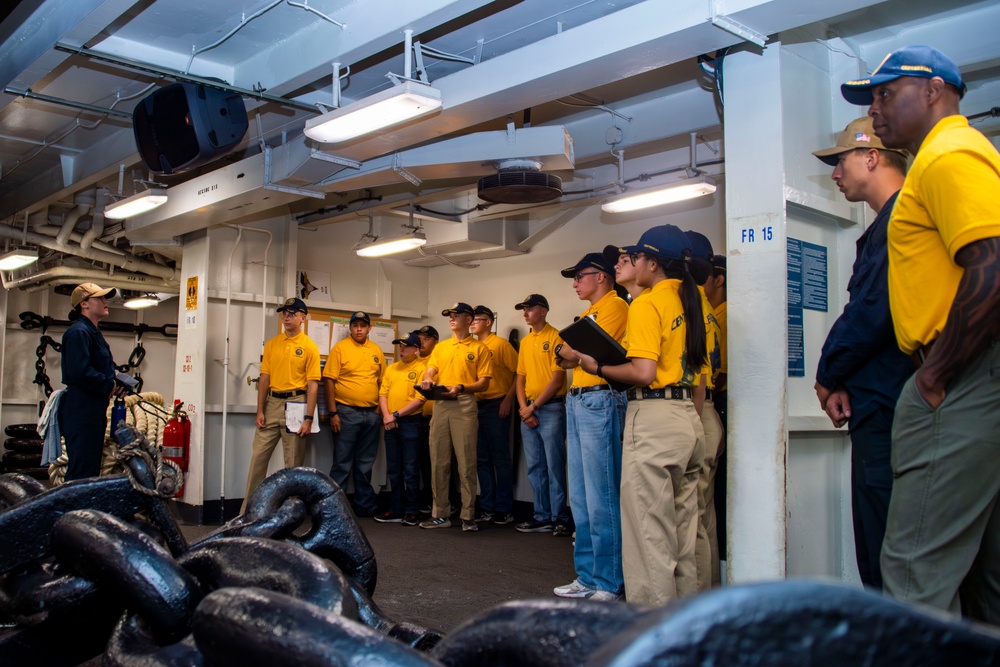 NJROTC Students Tour USS Carl Vinson (CVN70)