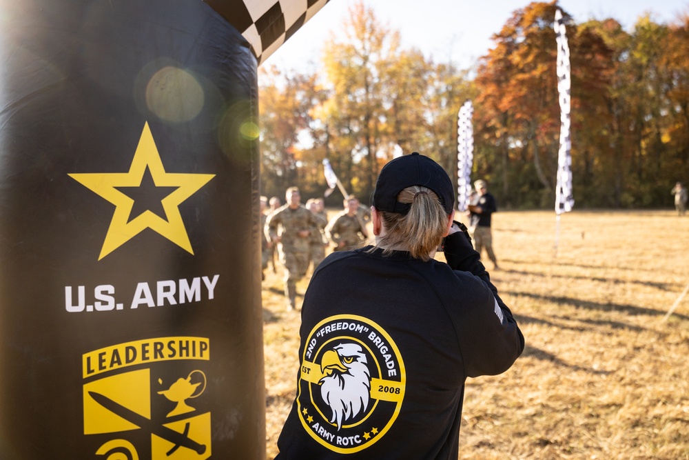 Cadet PAO's cover the Army ROTC Brigade Ranger Challenge