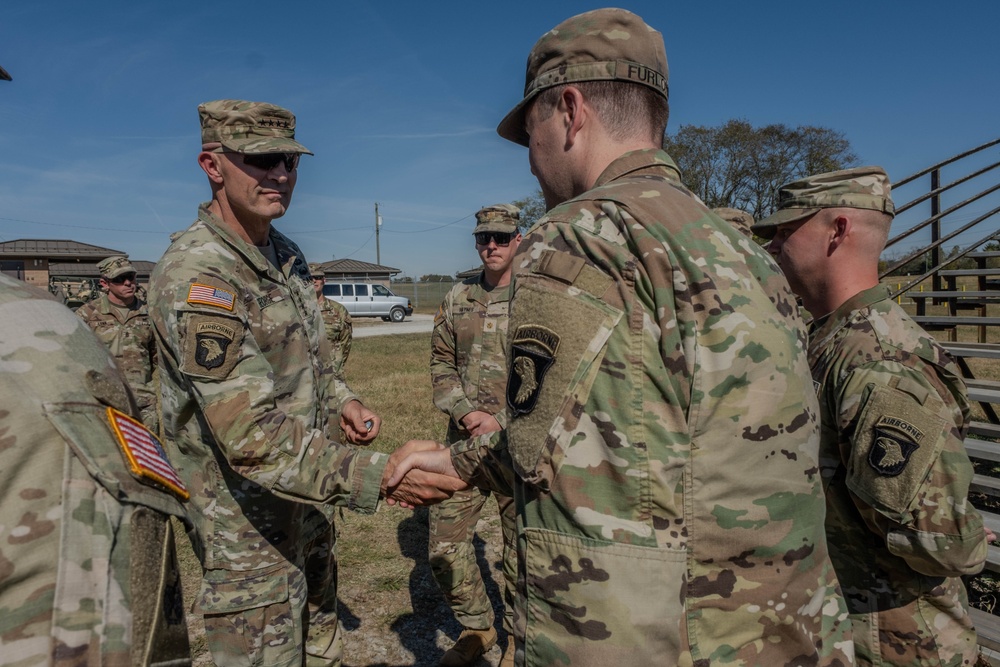 Chief of Staff of the Army and Sergeant Major of the Army visit Fort Campbell