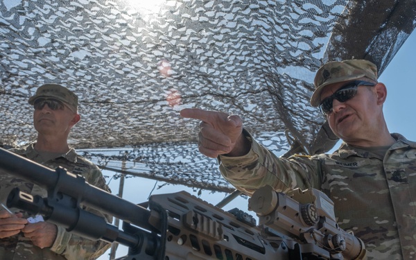 Chief of Staff of the Army and Sergeant Major of the Army visit Fort Campbell