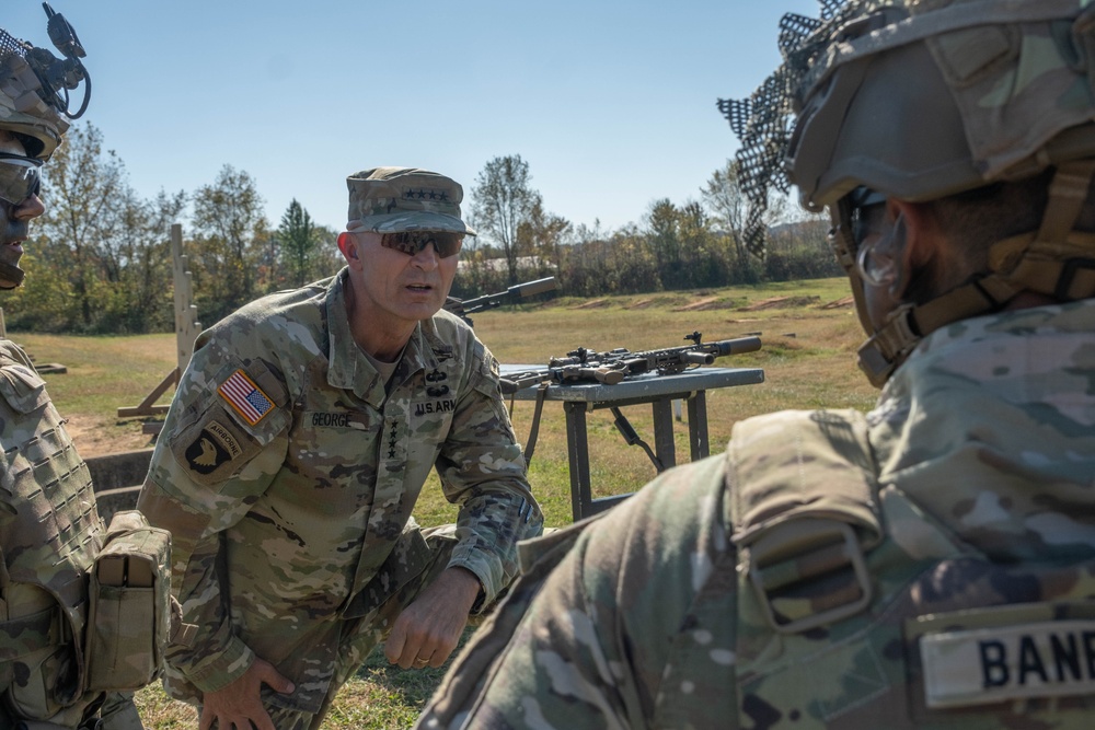 Chief of Staff of the Army and Sergeant Major of the Army visit Fort Campbell