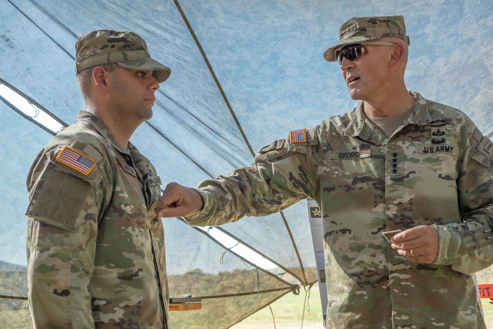 Chief of Staff of the Army and Sergeant Major of the Army visit Fort Campbell