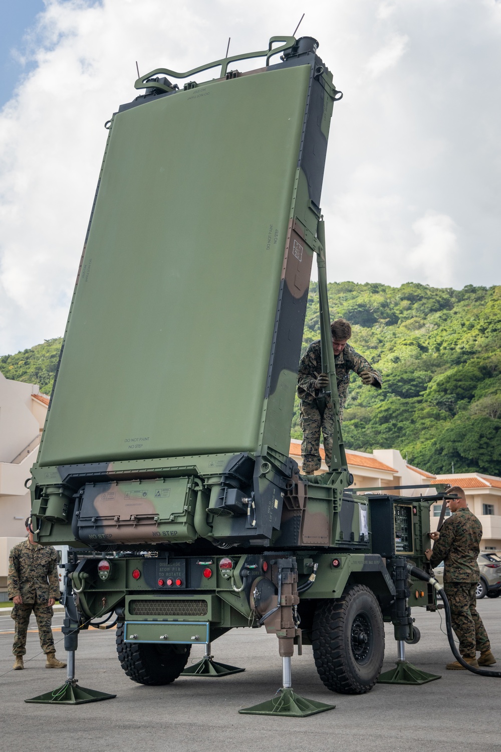 KS 25 | Marines with 12th MLR Set Up Ground/Air Task Oriented Radar