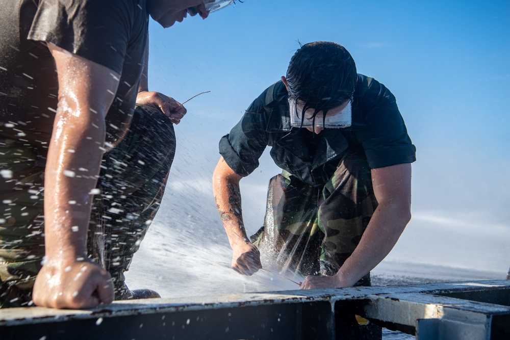 USS Ronald Reagan (CVN 76) conducts a counter-measure washdown