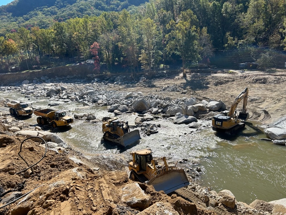 USACE team provides debris tech monitoring at Lake Lure