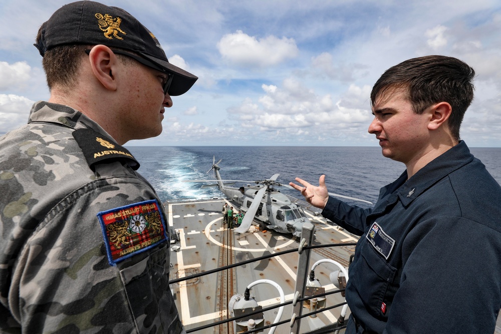 US, Australian Naval Forces Conduct Bilateral Operations