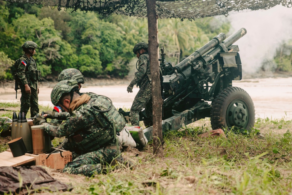 KAMANDAG 8: 15th MEU Defends Apurawan Beach Alongside Filipino Allies