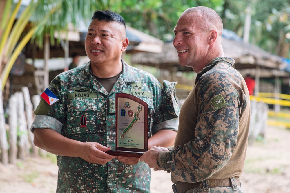 KAMANDAG 8: 15th MEU Defends Apurawan Beach Alongside Filipino Allies