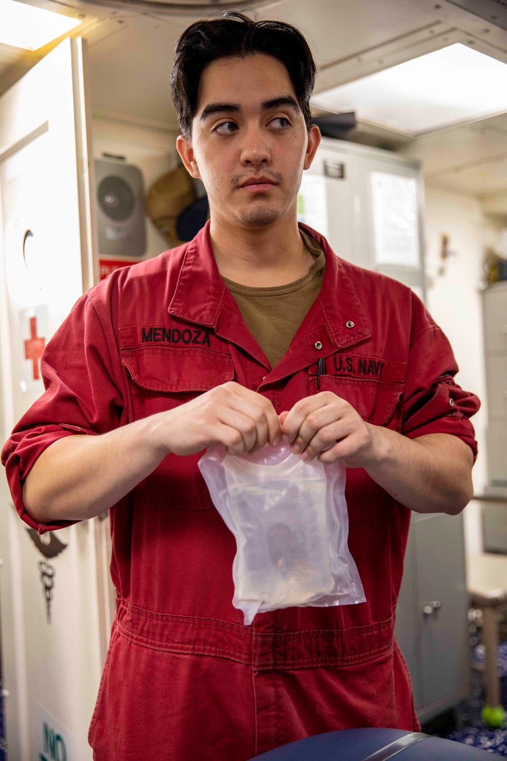 USS Ralph Johnson Conducts Stretcher Bearer Training