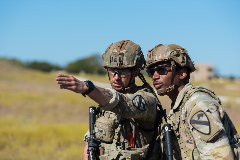 Combat Engineers Combat Engineered Combat Targets During Urban Assault Course