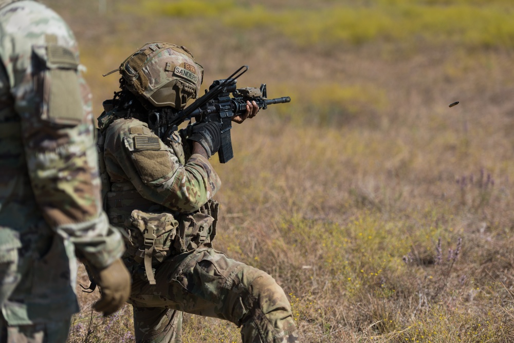 Combat Engineers Combat Engineered Combat Targets During Urban Assault Course