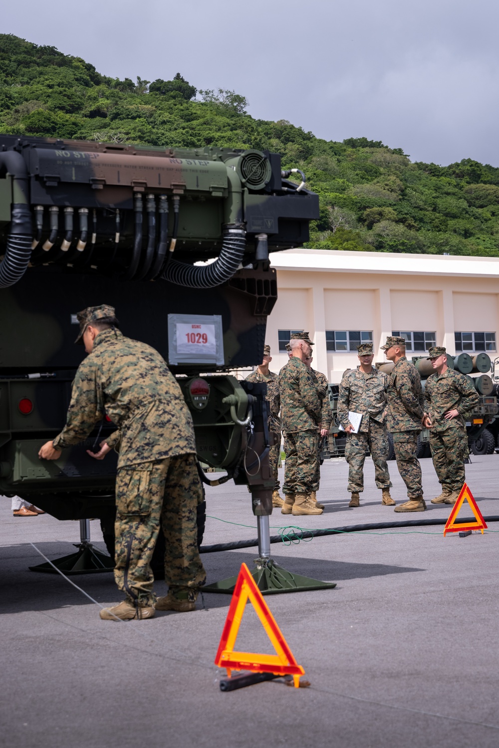 KS 25 | MARFORPAC and III MEF Commanding Generals Visit Camp Ishigaki