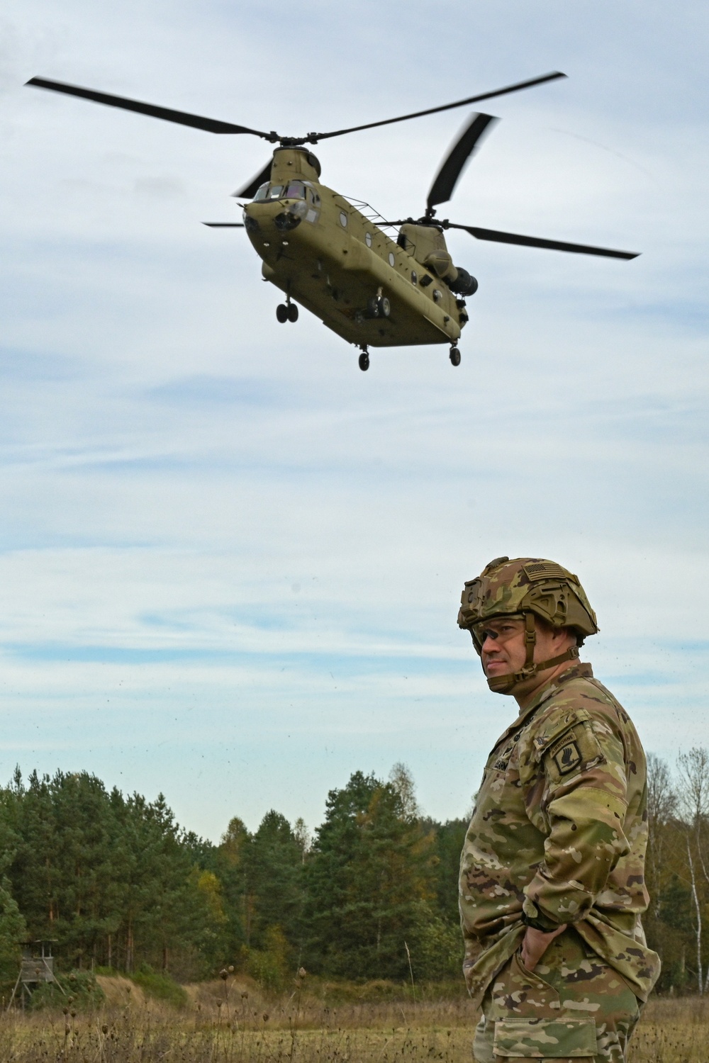 173rd Airborne Brigade Chinook jump at Grafenwoehr