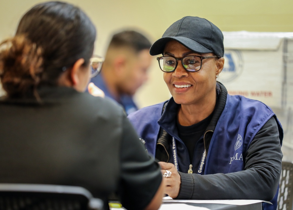 Disaster Survivor Assistance Teams Help Survivors in Orlando