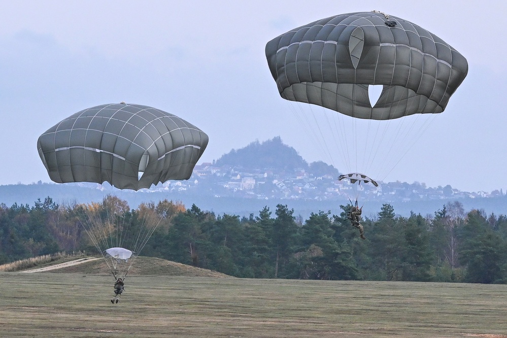 173rd Airborne Brigade jumps at Bunker Drop Zone