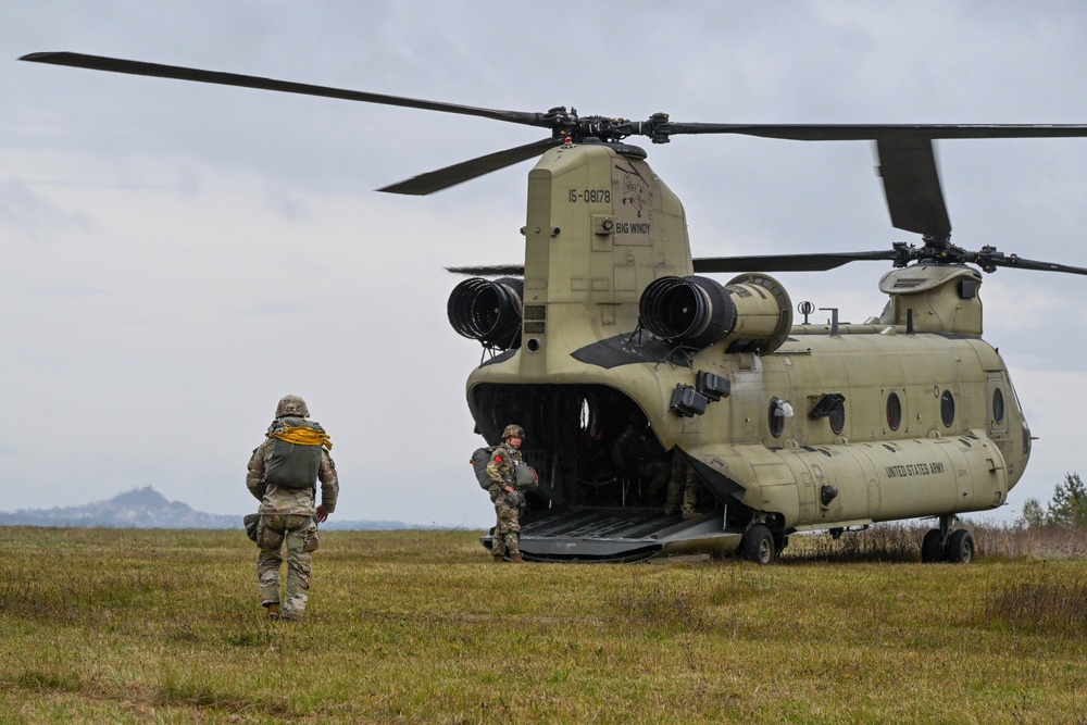 173rd Airborne Brigade jumps at Bunker Drop Zone